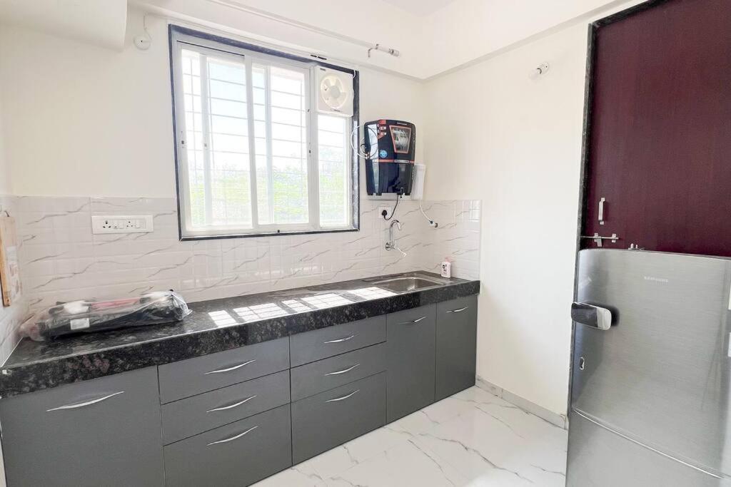 Newly Done 1 Bhk In Main Kharadi - Anandkunj Pune