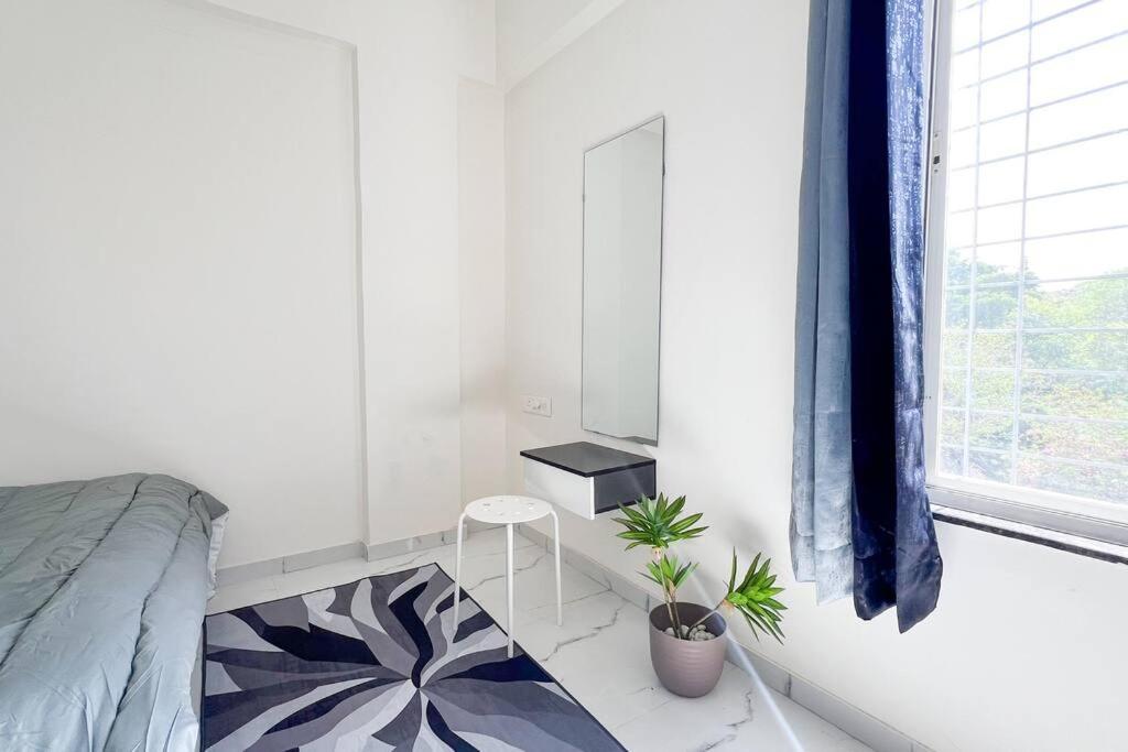 Newly Done 1 Bhk In Main Kharadi - Anandkunj
